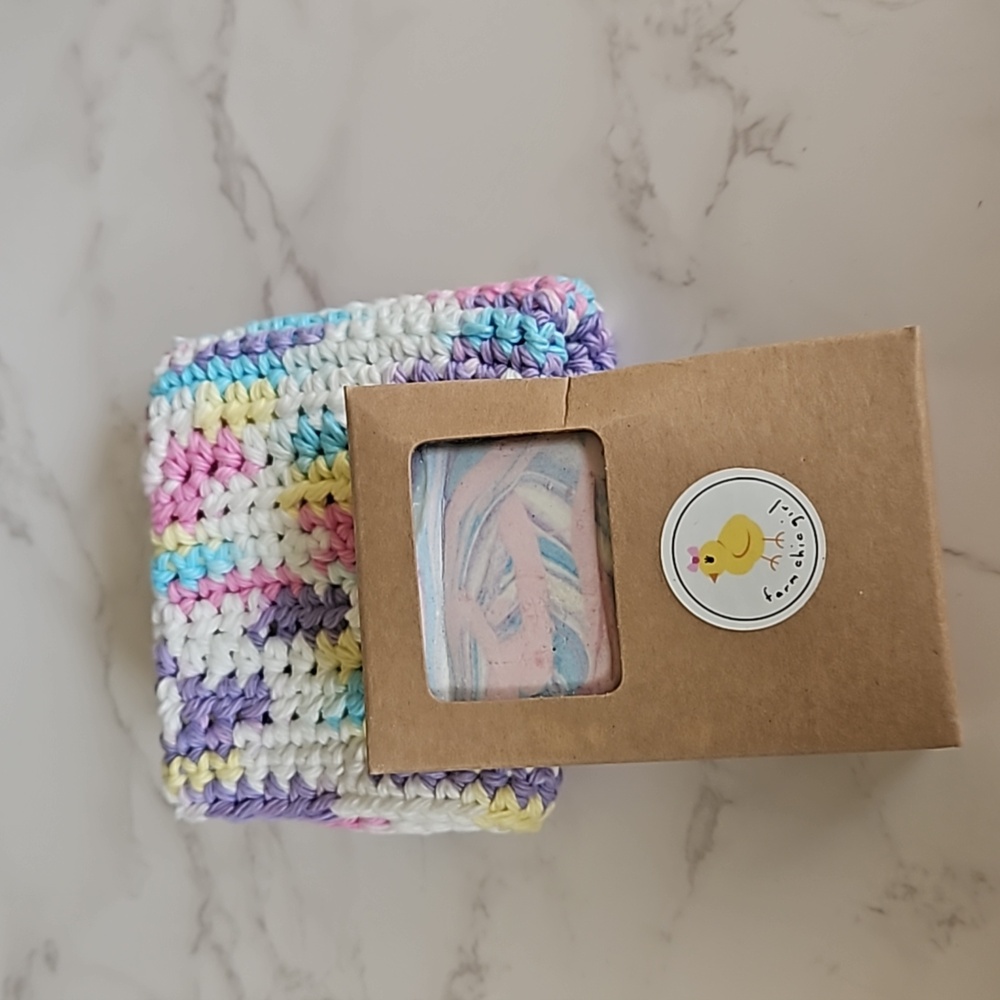 Goatsmilk Lavender Soap with wash cloth
